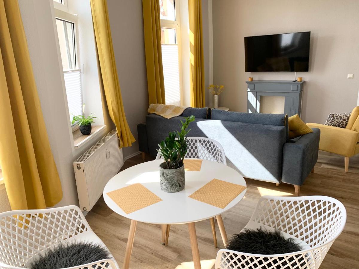 Lovely City-Apartment*Tiefgarage,Zentrum,Btu* コットブス エクステリア 写真